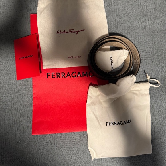 Ladies Ferragamo Reversible Belt main image 6